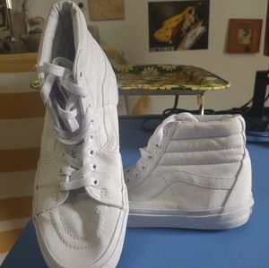 CLASSIC VANS Men's 7 Women's Wide 9